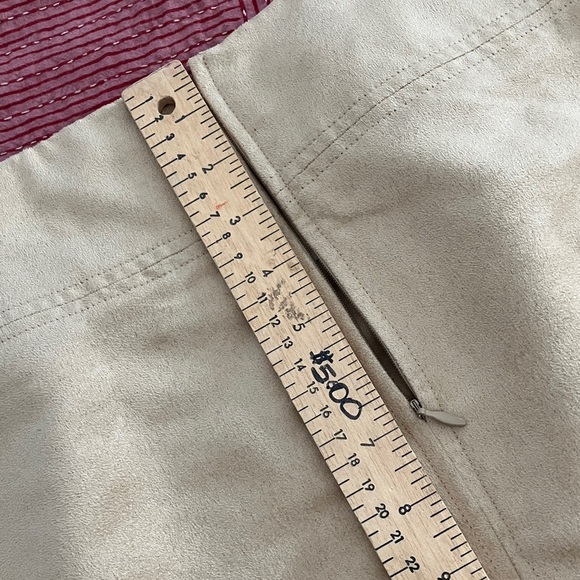 George women’s size 12 microsuede Tan below the knee midi Skirt - Picture 13 of 13